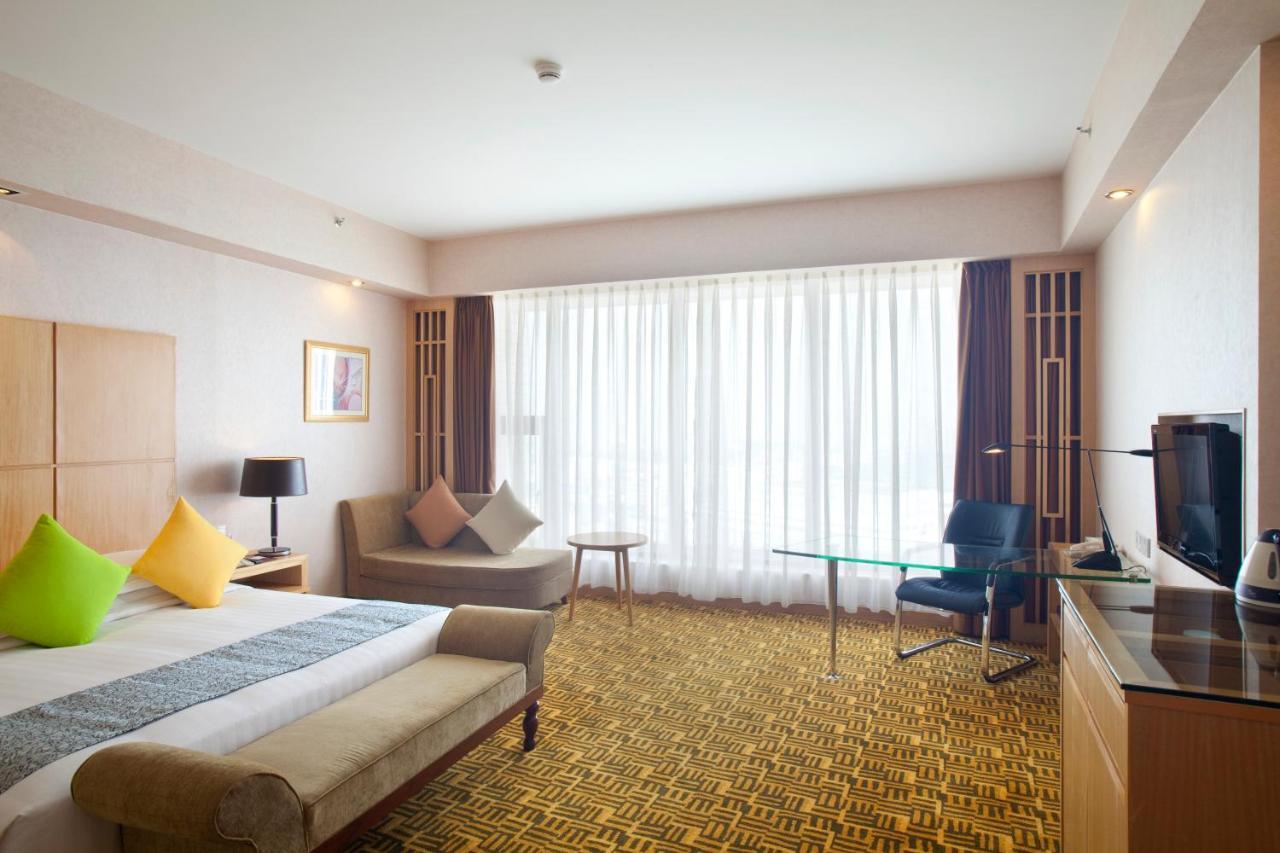 Crowne Plaza Zhanjiang Kang Yi, An Ihg Hotel Eksteriør bilde