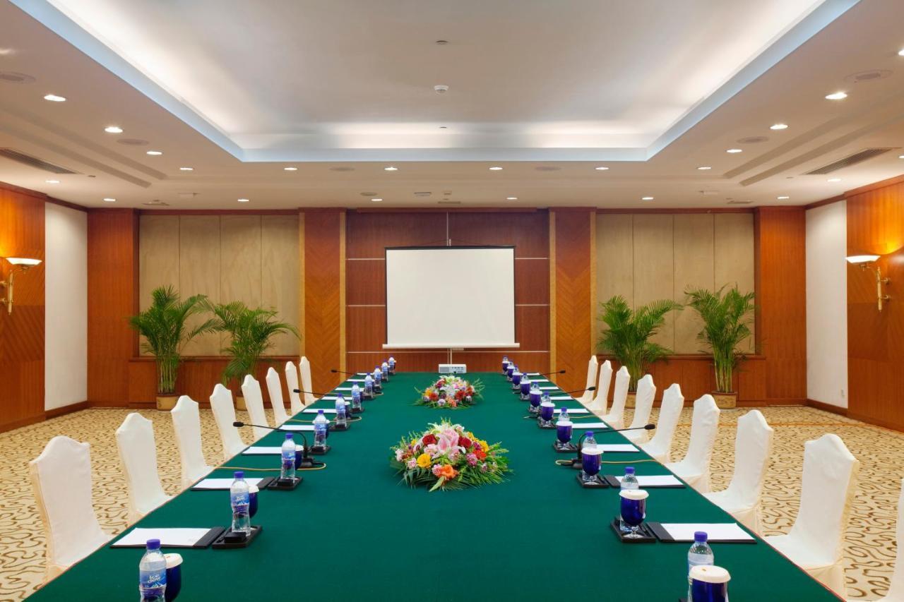 Crowne Plaza Zhanjiang Kang Yi, An Ihg Hotel Eksteriør bilde