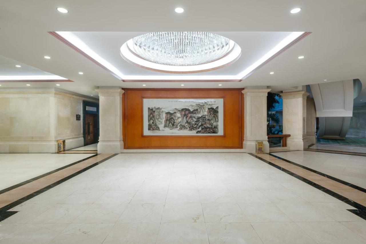 Crowne Plaza Zhanjiang Kang Yi, An Ihg Hotel Eksteriør bilde